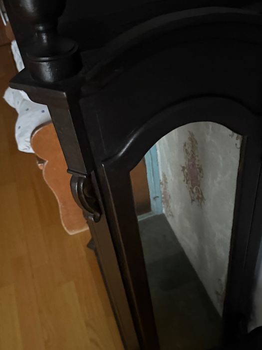 Oratório antigo, cerca de 1.5metro de altura em madeira .