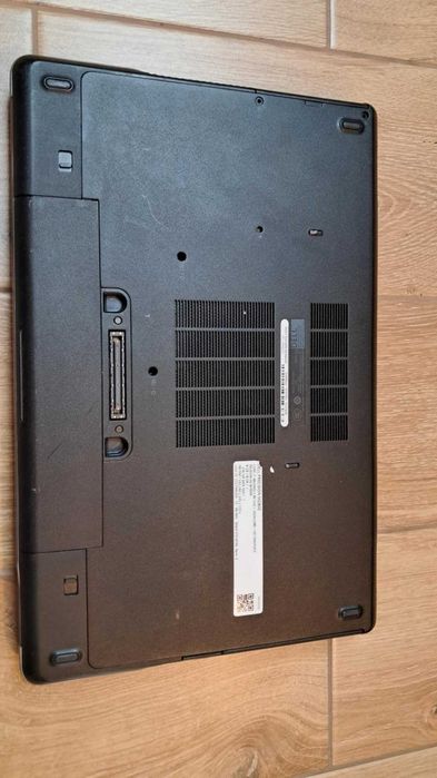 Laptop Dell Precision M2800