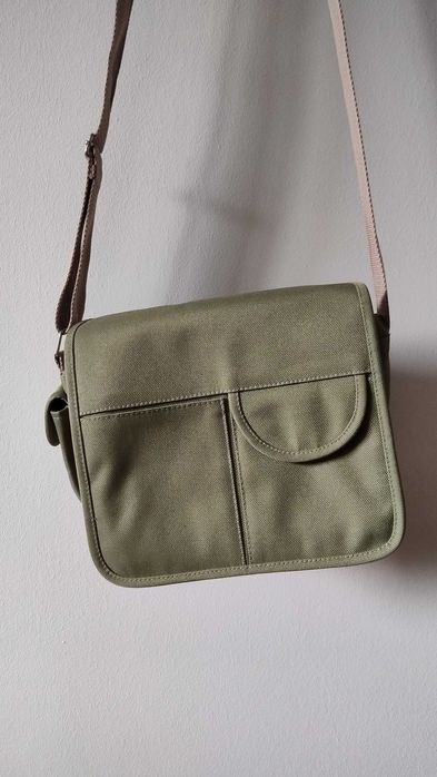 Listonoszka / praktyczna torebka / kolor khaki