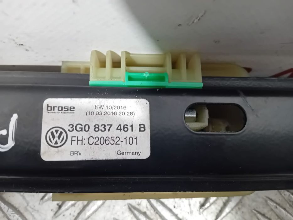 Elevador de Vidro Frente Esquerdo Passat B8 3G0837461B Original