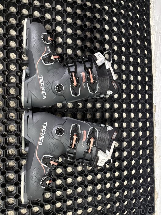 Buty narciarskie Tecnica Mach 1W LV 95 - 24.0/24.5 EUR 38