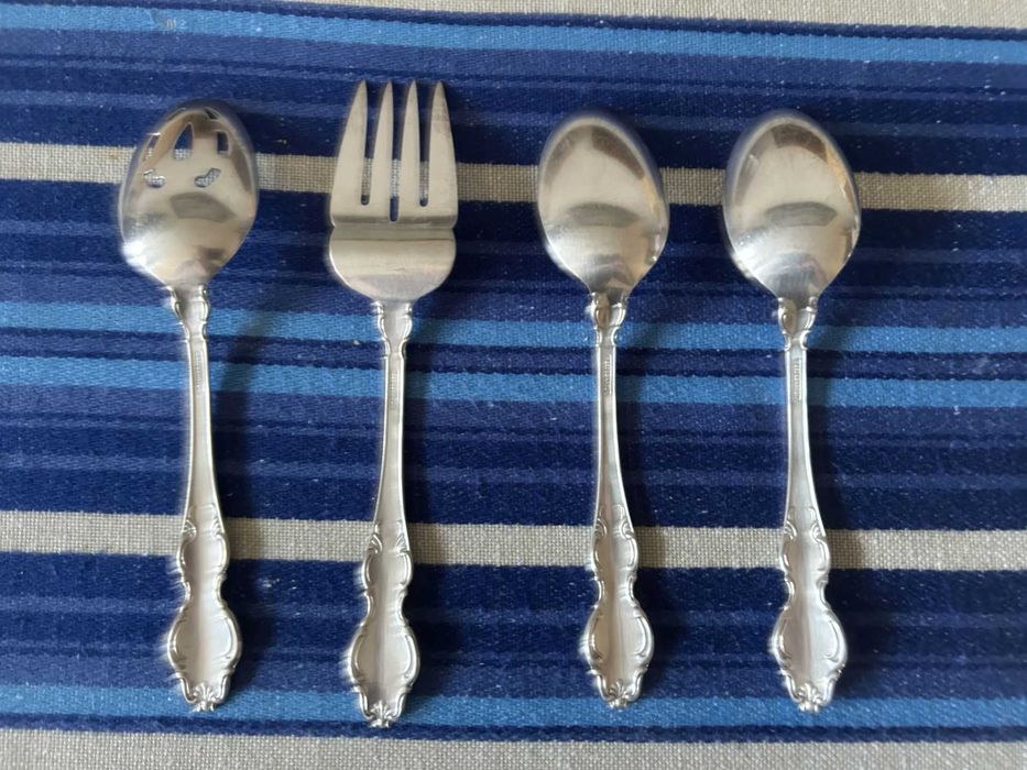 Zestaw sztućców do sałatek bigosu Reed & Barton