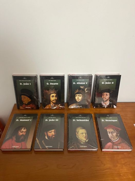 Coleção dos livros "Reis de Portugal" (SELADOS)