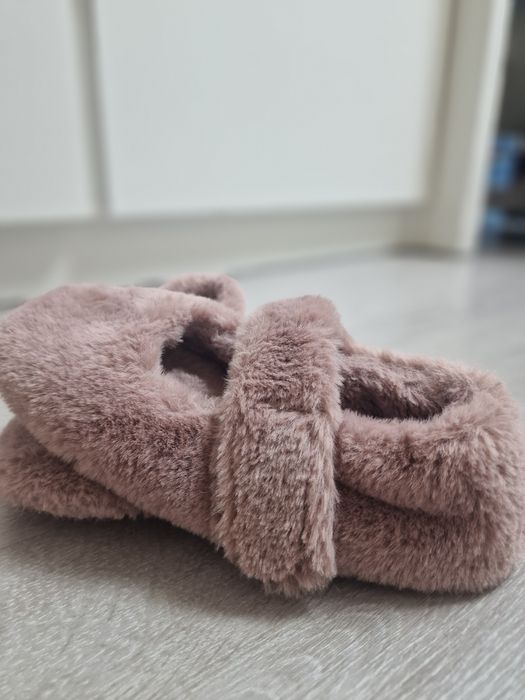 Балетки ,Тапочки меховые zara 32 33