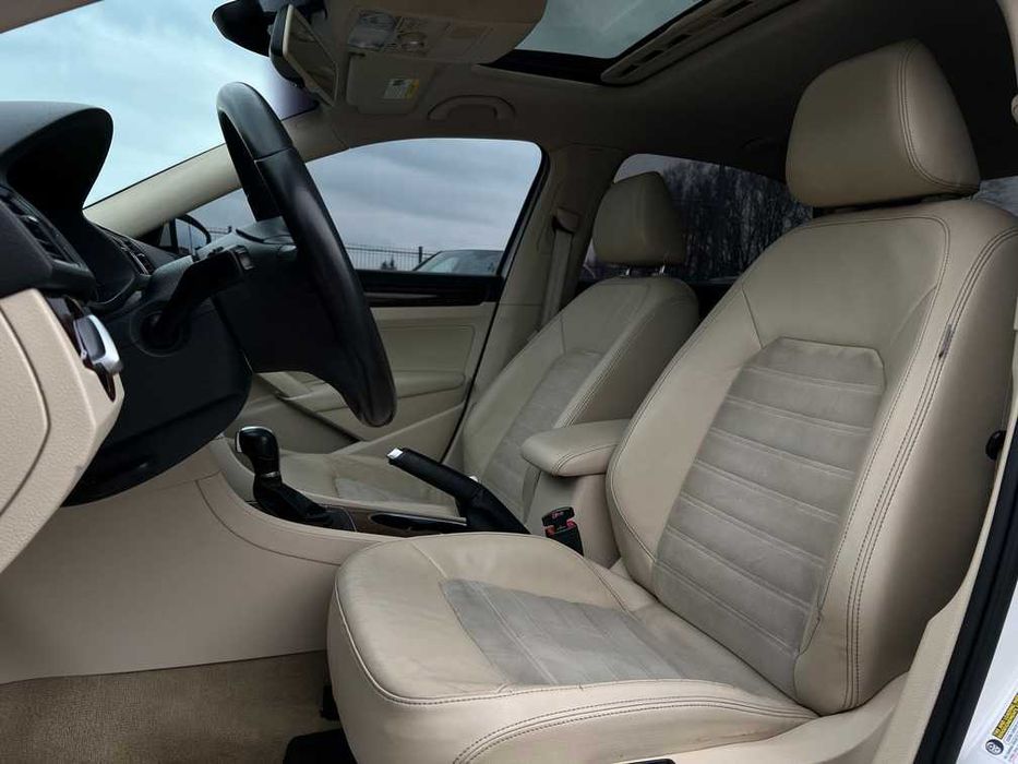 Volkswagen Passat 2012