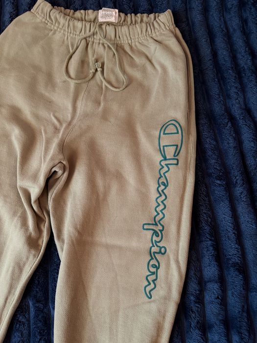 Продам спортивки Champion