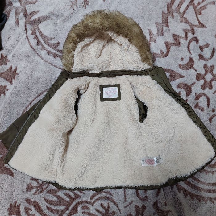 Зимова курточка на дівчинку F&F