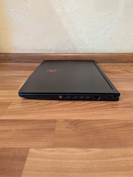 MSI GF65 9SD /i5-9300H/16GB/512 SSD/GTX 1660Ti 6GB