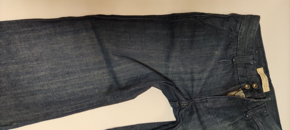 R. 36 Nowe damskie spodnie Dzwony Gap r.6 Widie Leg regular