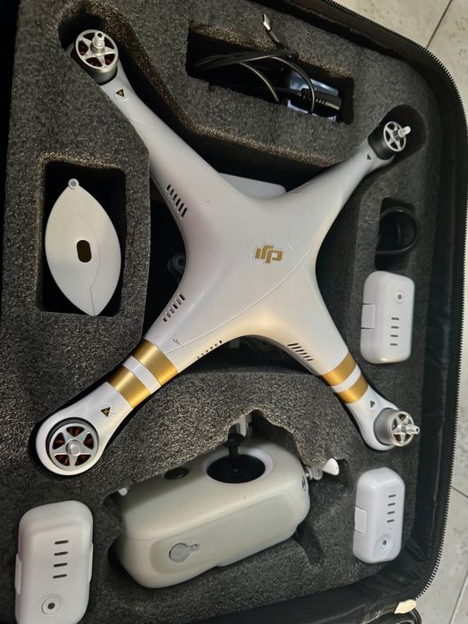 DJI Phantom 3 Professional 4K