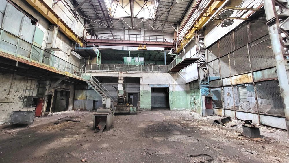 Продаж виробничого комплекса вул. Південна.