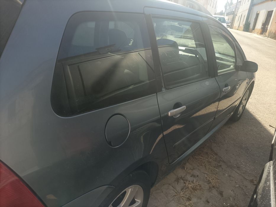 Peugeot 307 SW – 7 Lugares