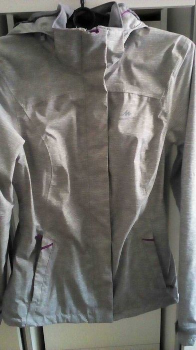 Przeciwdeszczowa kurtka + polar Quechua (roz. XS)