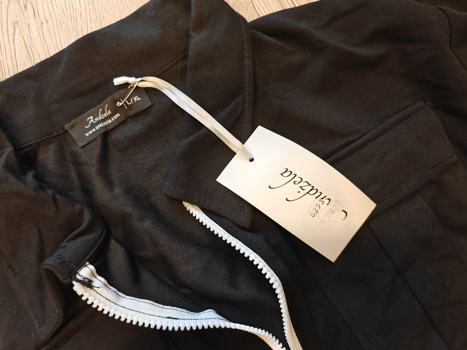 Świetny dresowy kombinezon