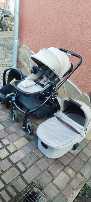 Коляска Chicco 3 в 1 в идеальном состоянии