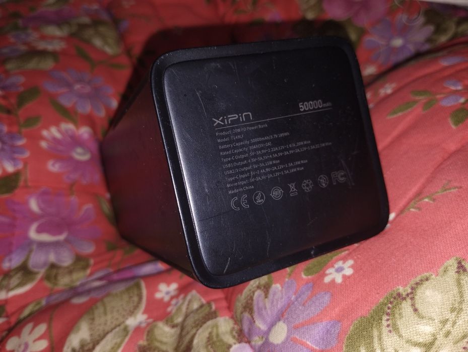 Power Bank Xipin T149 50.000 mAh PD/QC — на ремонт / запчасти