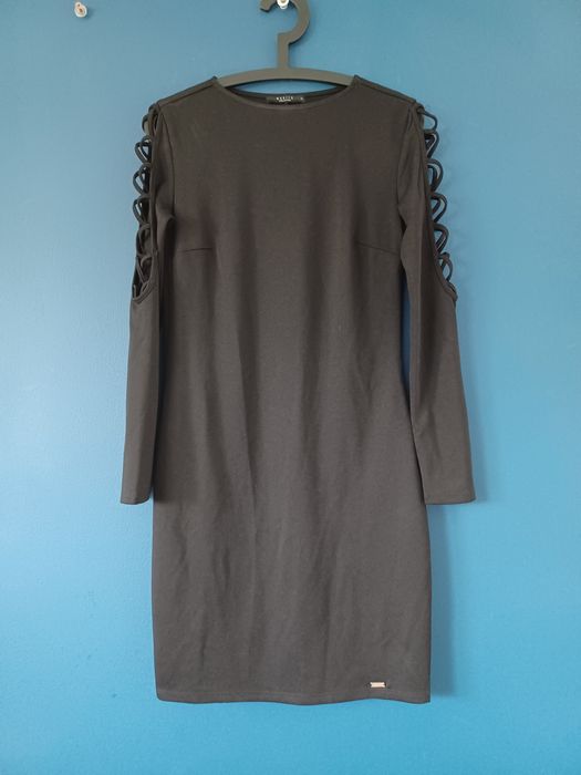 Sukienka czarna Mohito 38 M