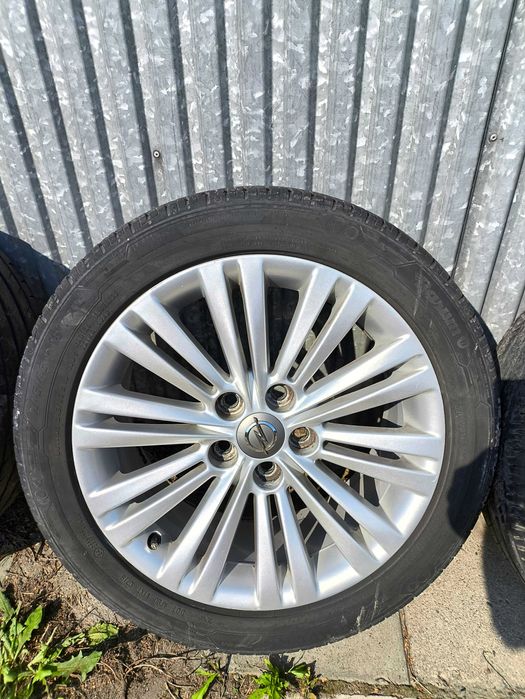 Alufelgi 18 5x120 Opel Insignia z oponami 245/45 R18