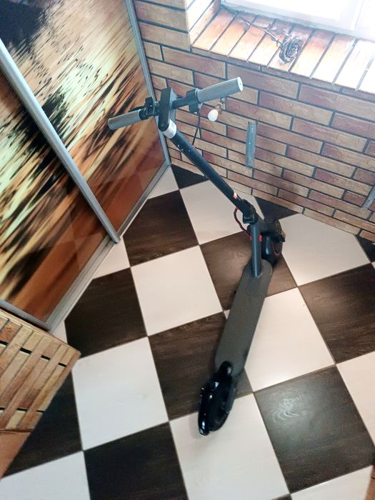 Електро самокат Mi Scooter M365 Pro max 500W 12.4Ah

Може бути ві