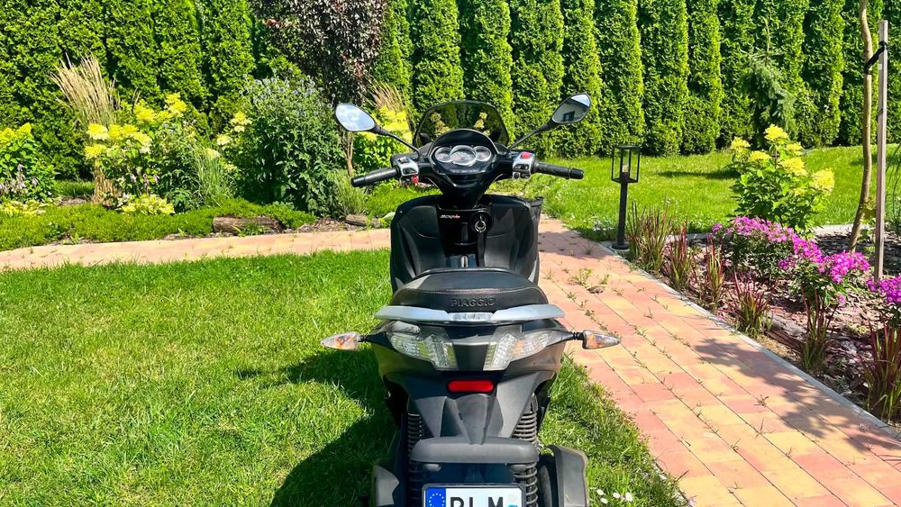 Piaggio mp3 yourban 300