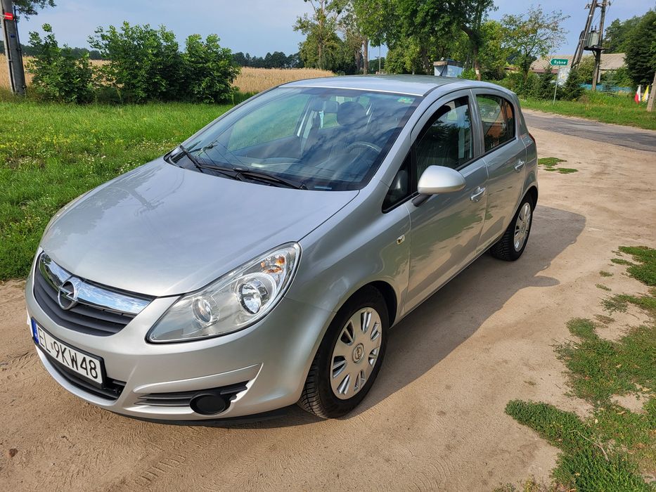 Corsa D 1.2 Klima 5d Super stan Długie opłaty