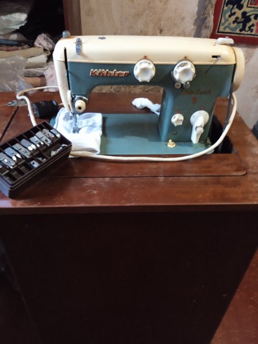 Швейна машинка німецька