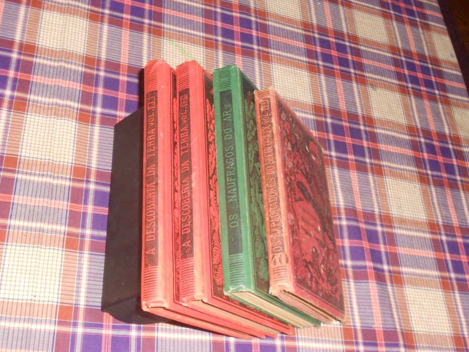 Livros Julio Verne 2a edicao Corazzi, CNE - avulso