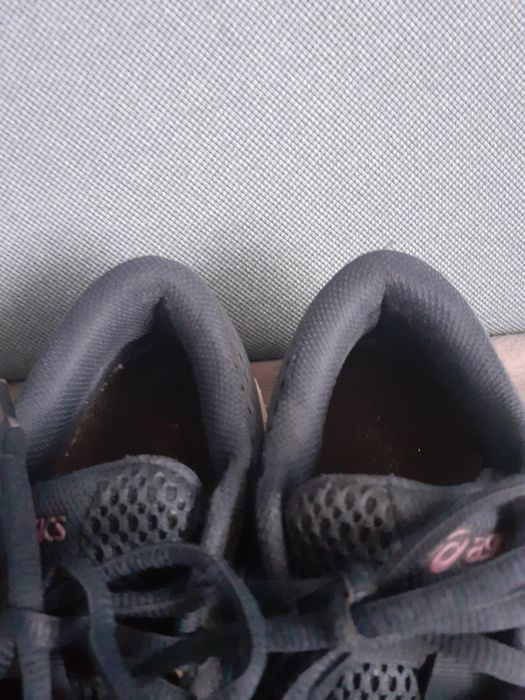 Buty sportowe asics Roz 33