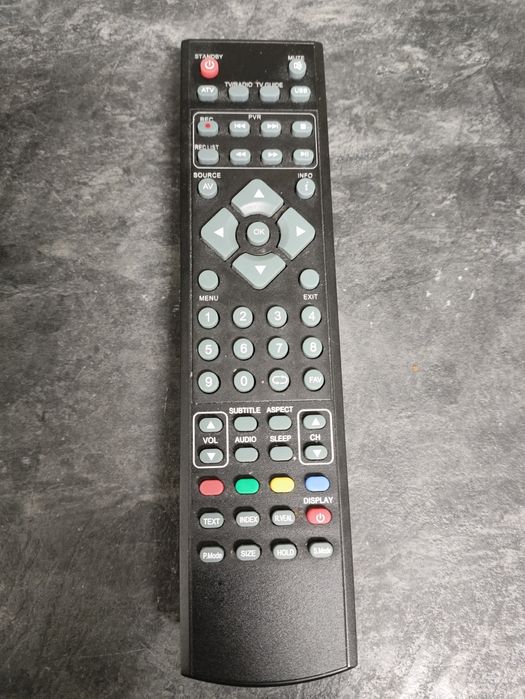 Televisão 22 polegadas e suporte parede