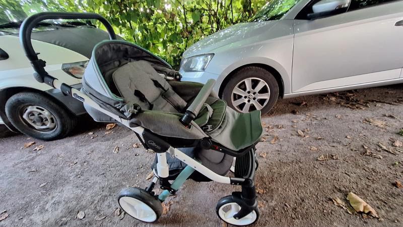 Коляска б/у 2500