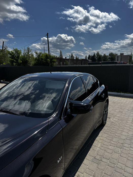 Infiniti q50 2.2d 2015