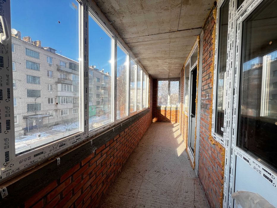 Продаж 2 кім. квартири в ЖК Центр в місті Яготин Є ВІДЕООГЛЯД