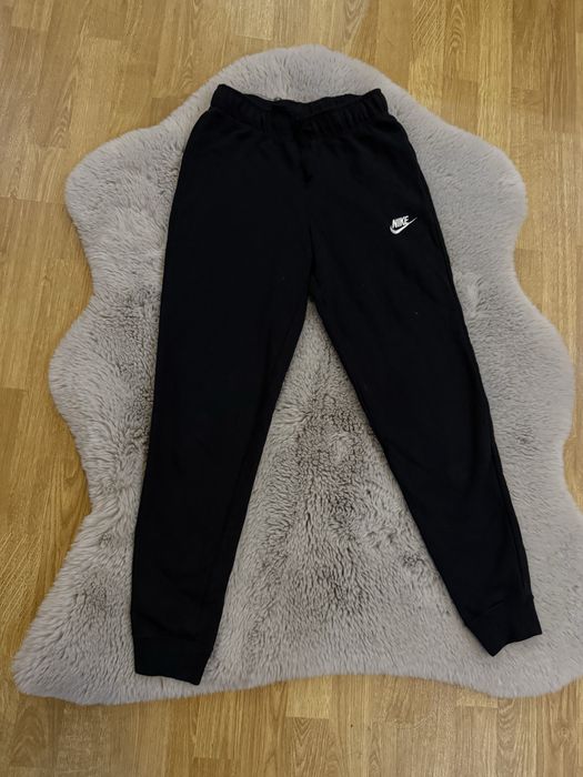 Штани Nike розмір XS