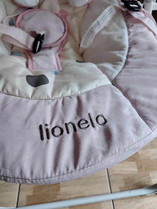 Bujaczek lionelo