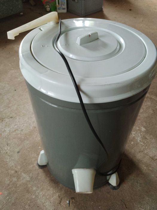 Drzwi do pieca,kraty..pralka i żelastwo..