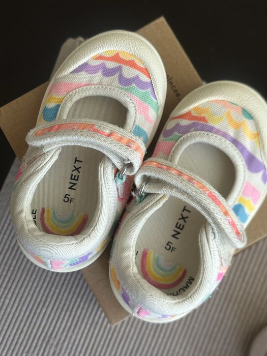 Дитячі речі взуття 19-20-21 р nike next crocs kimboo