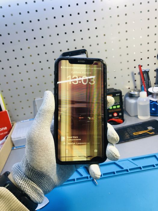 Ремонт телефонів Apple, Xiaomi, Samsung