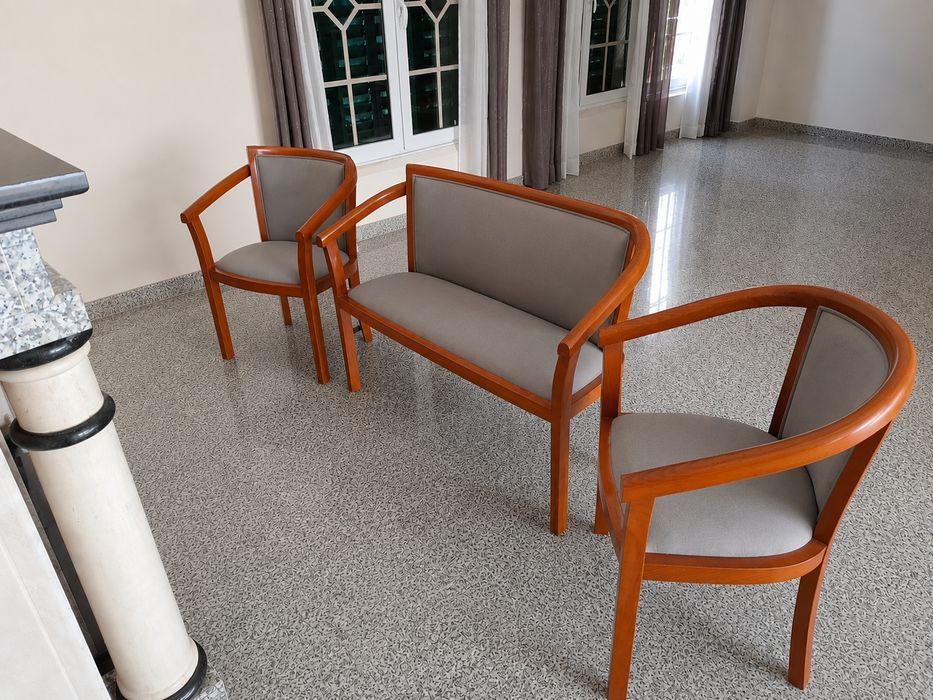 Conjunto moveis clássicos madeira