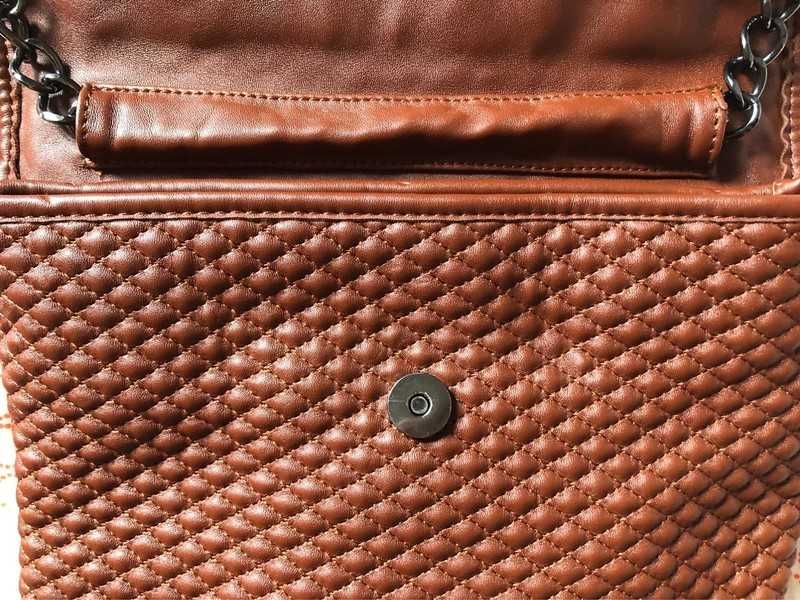 Mala camel com alça corrente