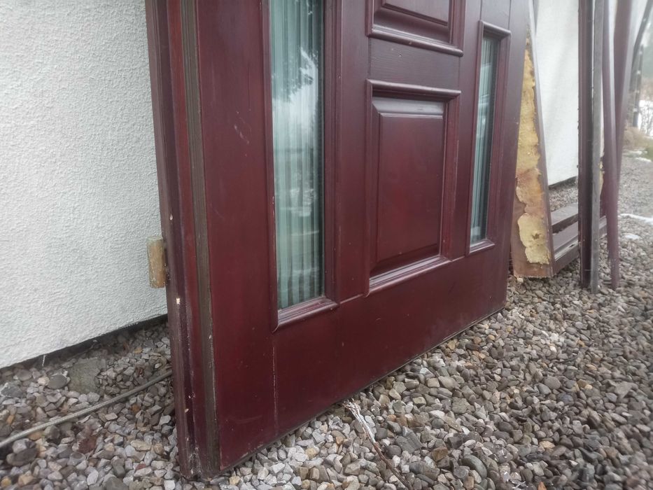 Drzwi wejściowe 100 cm, drewniane stan dobry.