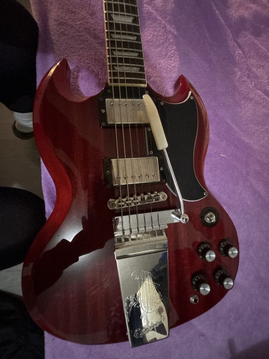 Epiphone SG Maestro Vibrola