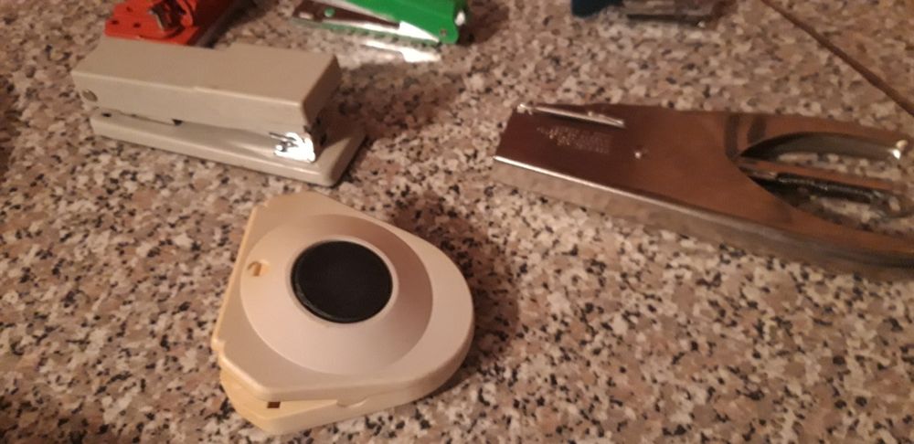 Conjunto de Agrafadores Diversos