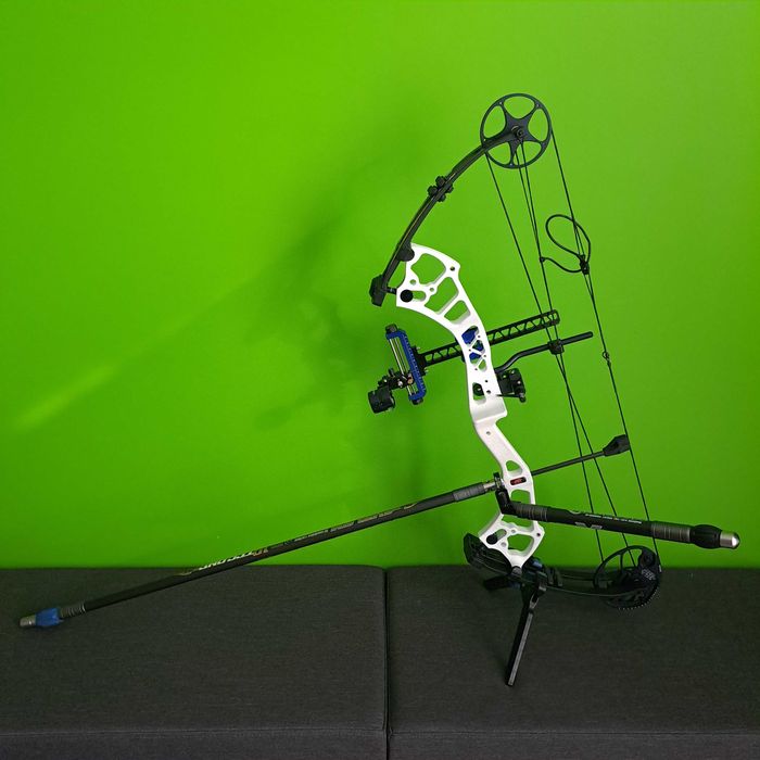 PSE Stinger Max SS (2020) – łuk bloczkowy z pełnym wyposażeniem