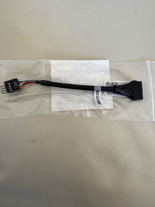 Adapter Usb2 do Usb3 z płyty głównej PC.