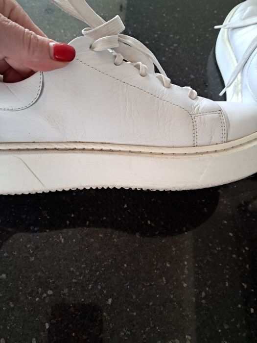 Białe skórzane sneakersy Mango 37
