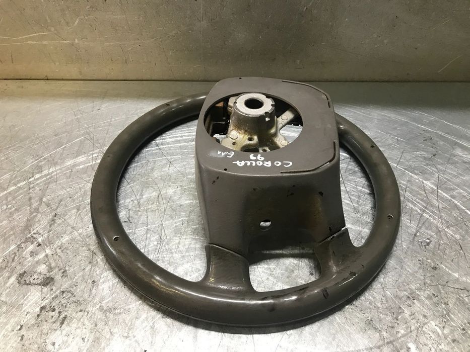 VOLANTE TOYOTA COROLLA E11 E110 45103-13010