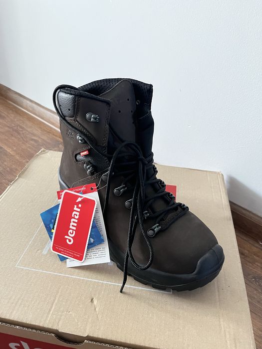 Buty trzewiki Demar TREK M6 6465BW trekkingowe myśliwskie 40