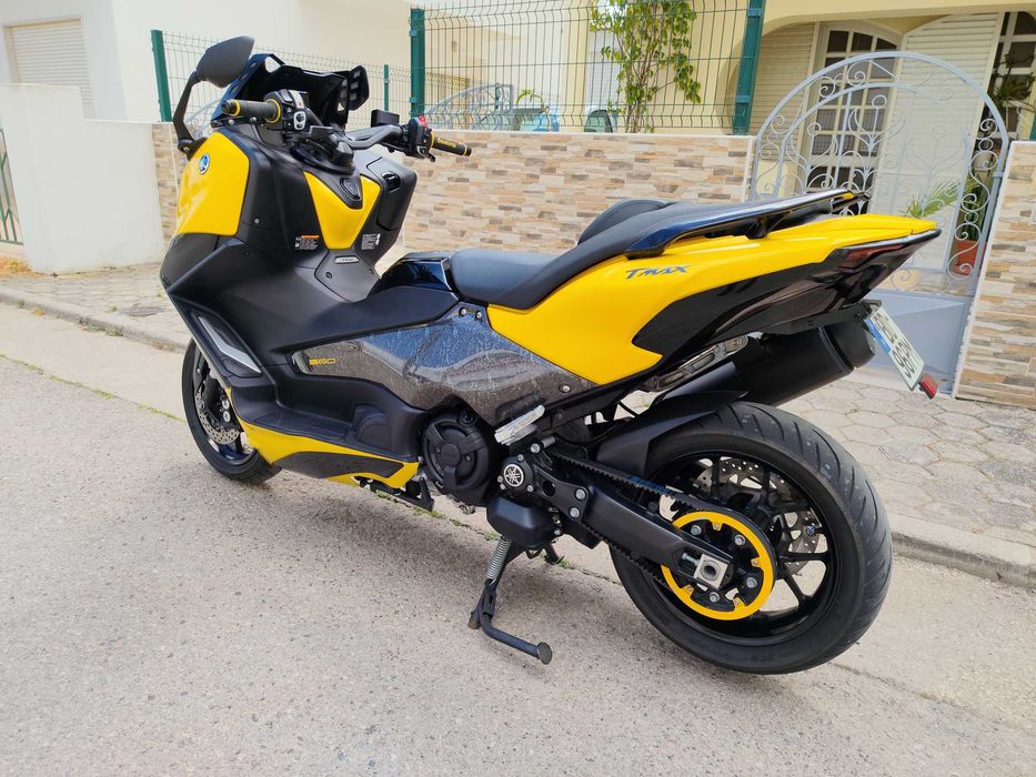 Yamaha TMAX 560cc