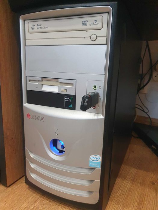 Komputer stacjonarny - PC Windows 10 - Intel Atom(TM) CPU D525 - DDR3