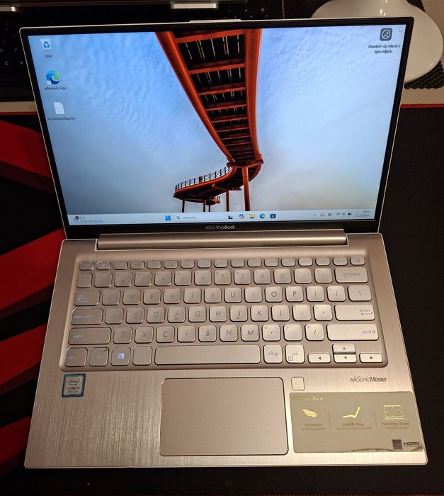 Sprzedam cienki laptop ASUS S13 – i5 / 8GB RAM / 512 NVMe